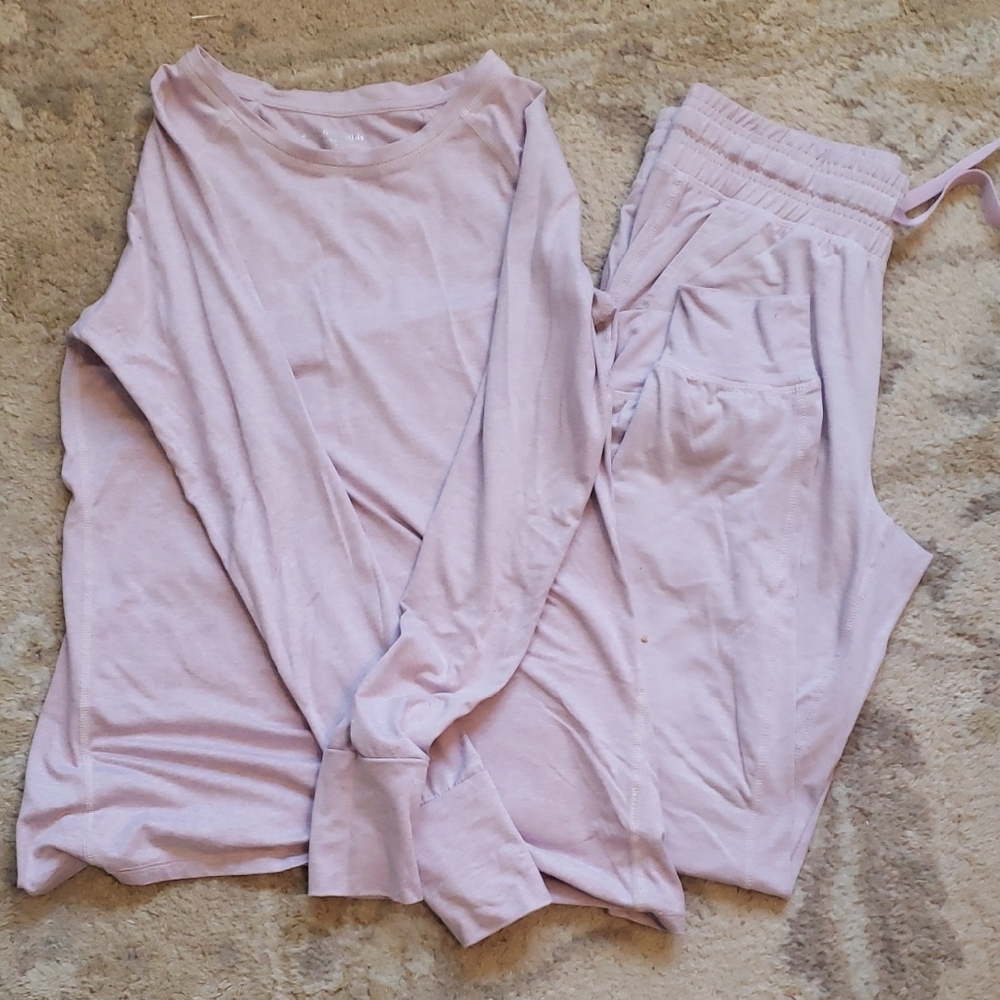 Women's Lilac Loungevwear Set Xsmall